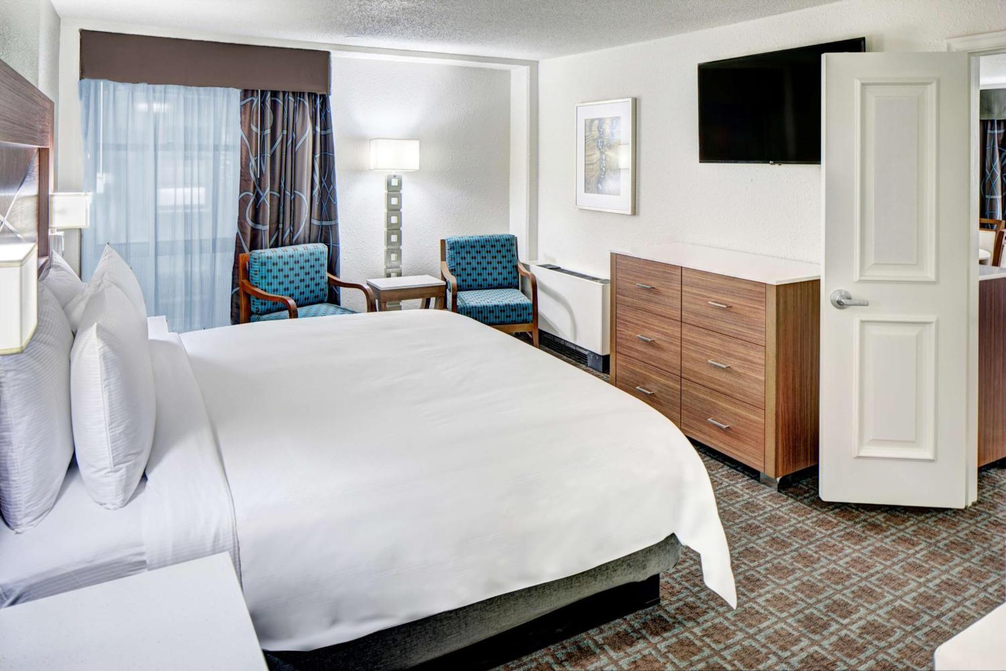 Hotel Doubletree By Hilton Milwaukee Downtown Extérieur photo
