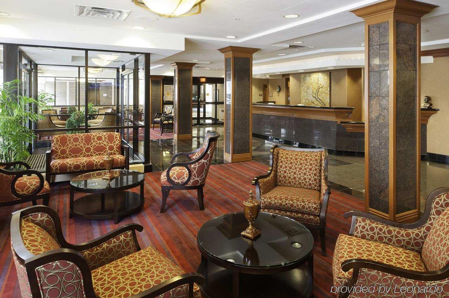 Hotel Doubletree By Hilton Milwaukee Downtown Extérieur photo